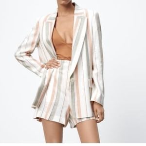 NWOT Zara linen blend blazer size M